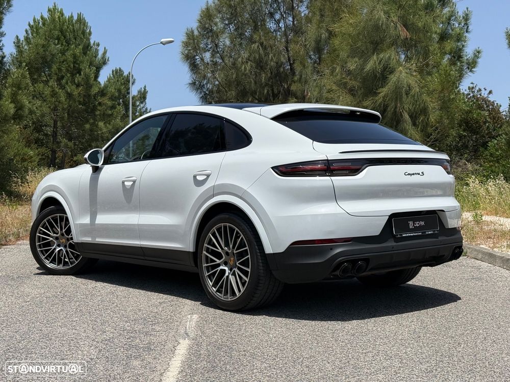 Porsche Cayenne Coupé S Platinum Edition - 4