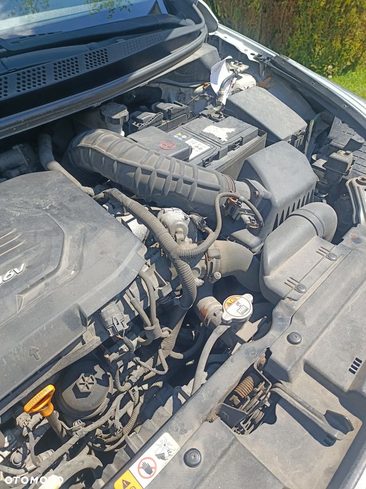 Kia Ceed - 11