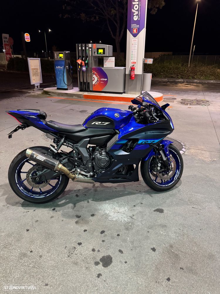 Yamaha YZF - 7