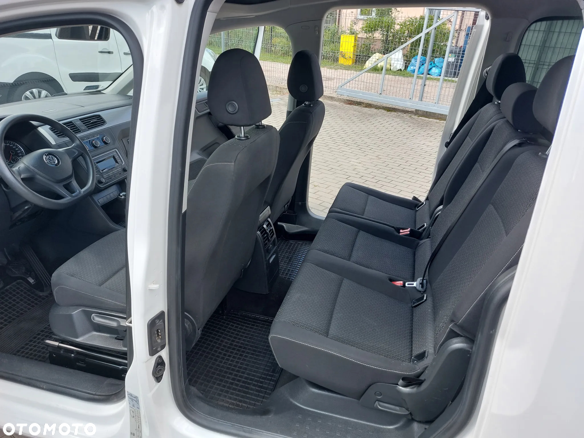 Volkswagen Caddy Maxi 2.0 TDI Trendline - 14