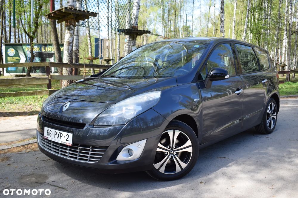 Renault Grand Scenic 2.0 16V 140 CVT Bose Edition - 4