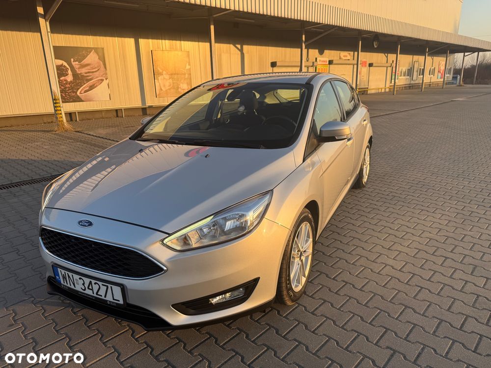 Ford Focus 1.5 TDCi SYNC Edition - 4