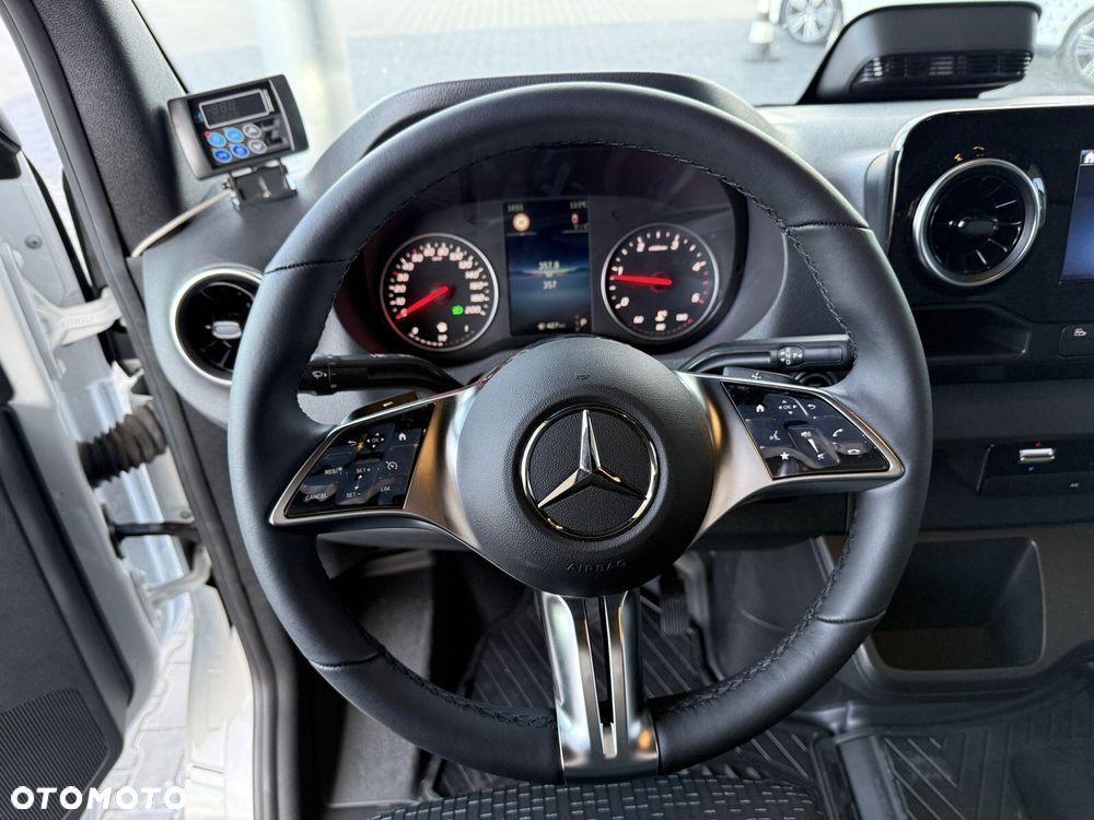 Mercedes-Benz Sprinter 519 CDI izoterma, agregat - 17