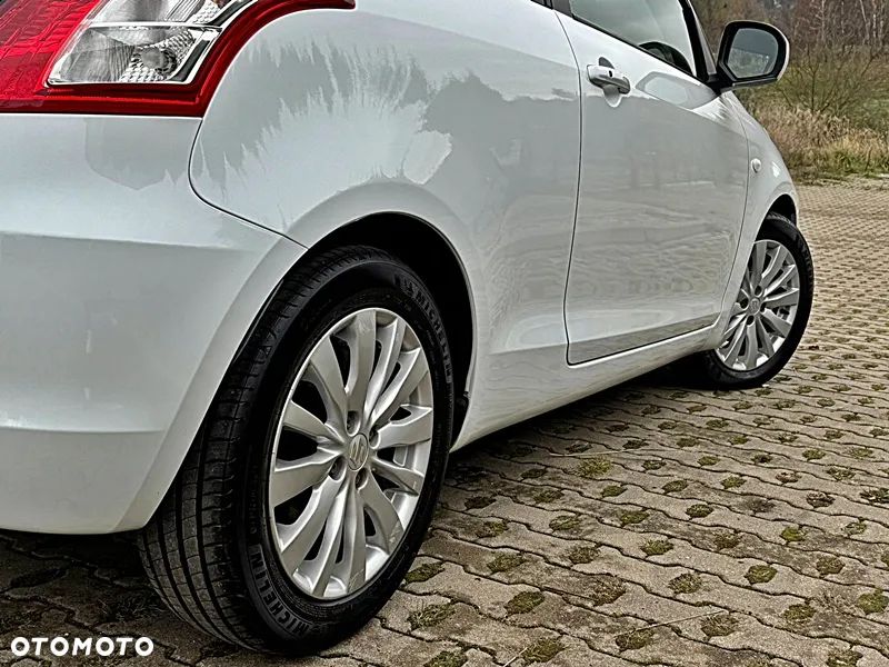 Suzuki Swift 1.2 Premium - 27