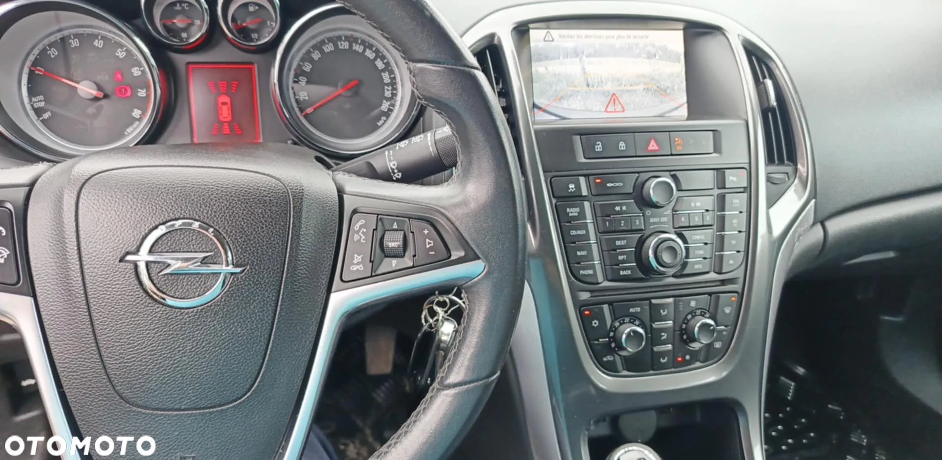 Opel Astra 1.4 Turbo Cosmo - 28