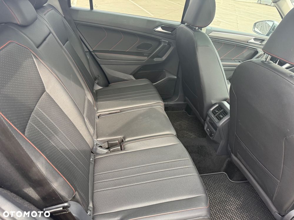 Volkswagen Tiguan Allspace 2.0 TSI 4Mot Life DSG - 21