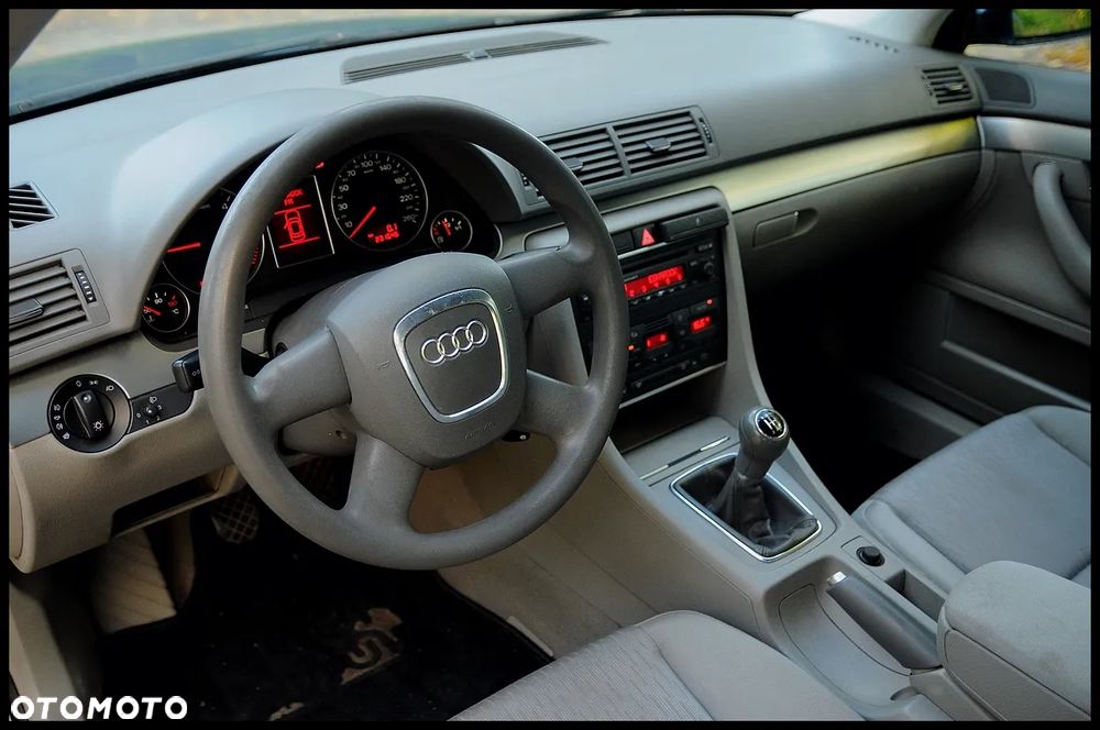 Audi A4 Avant - 5