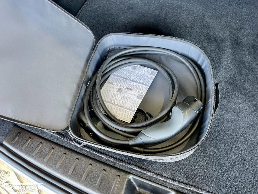 Mercedes-Benz EQB 300 4Matic - 41