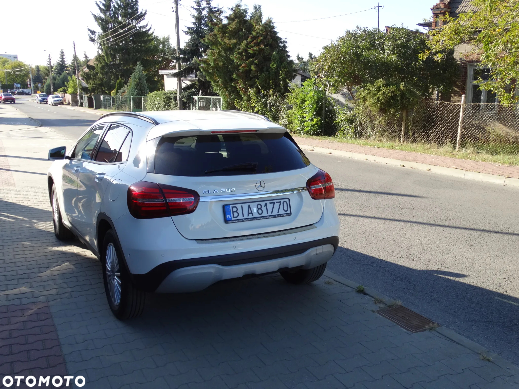 Mercedes-Benz GLA 200 7G-DCT - 11