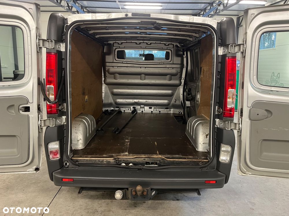 Opel Vivaro - 16