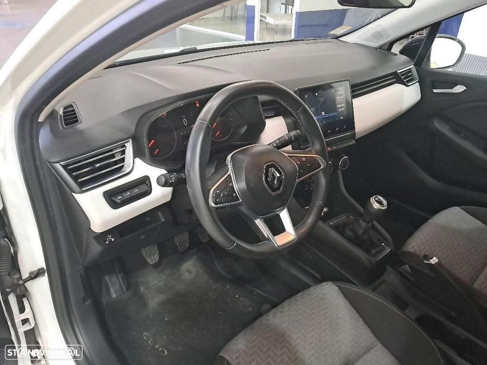 Renault Clio 1.0 TCe Limited Bi-Fuel - 4