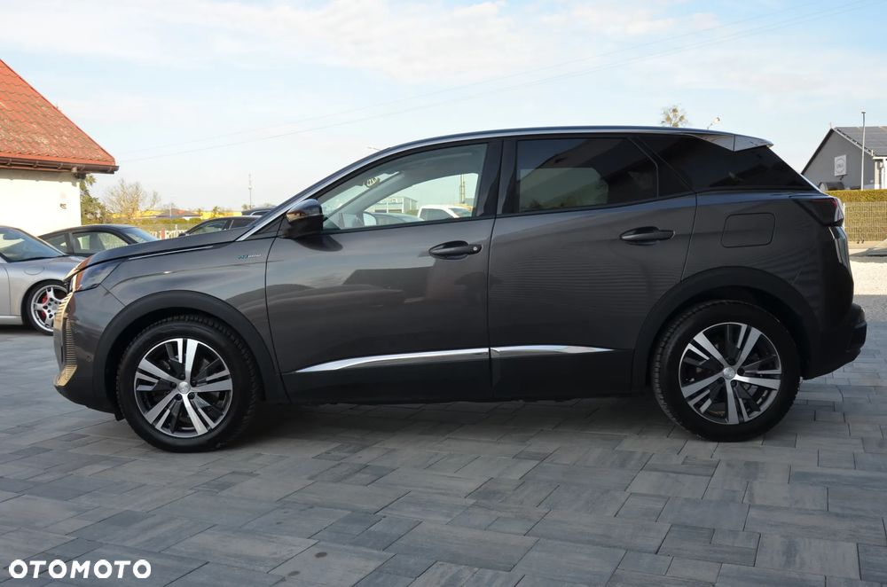 Peugeot 3008 225 e-EAT8 Allure - 6