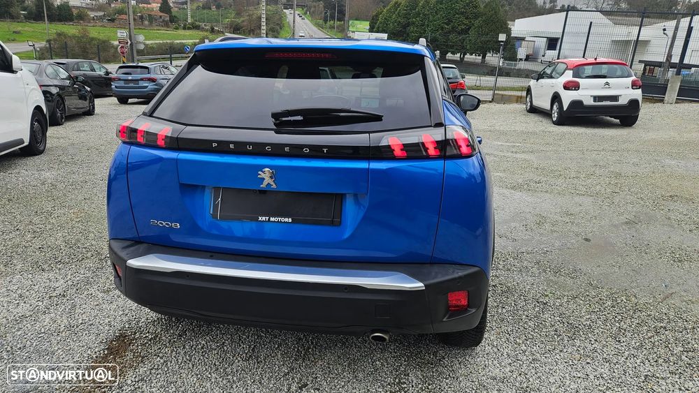Peugeot 2008 1.5 BlueHDi Allure Pack EAT8 - 30