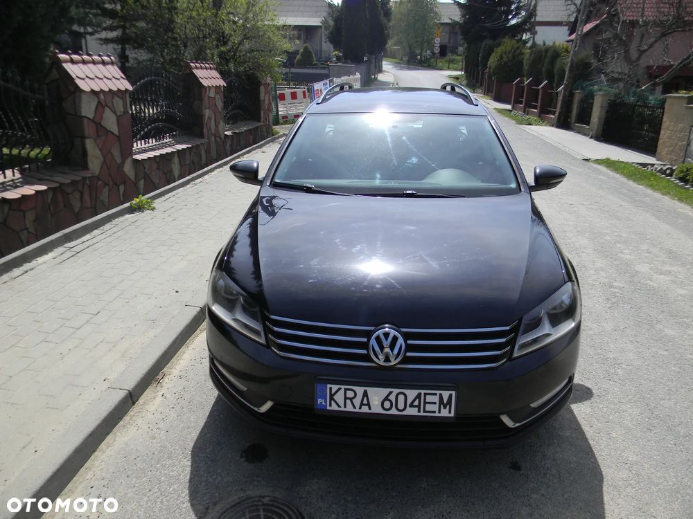 Volkswagen Passat 2.0 Blue TDI SCR Comfortline - 13