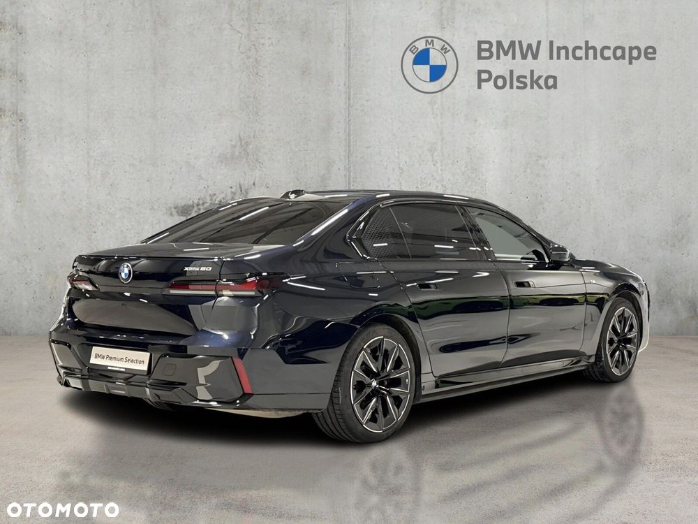 BMW i7 - 5