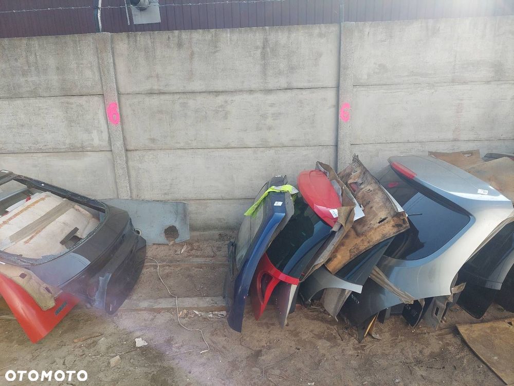 KOMPLETNY TYŁ FIAT SEICENTO 900 483/A - 10