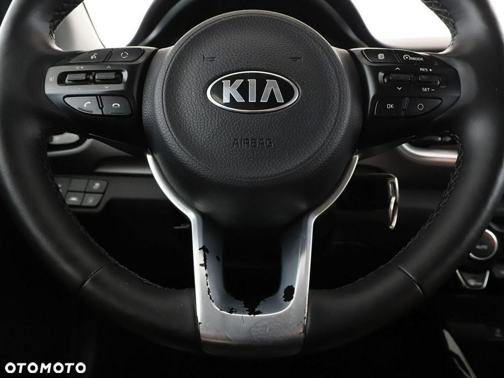 Kia Stonic 1.4 L - 22