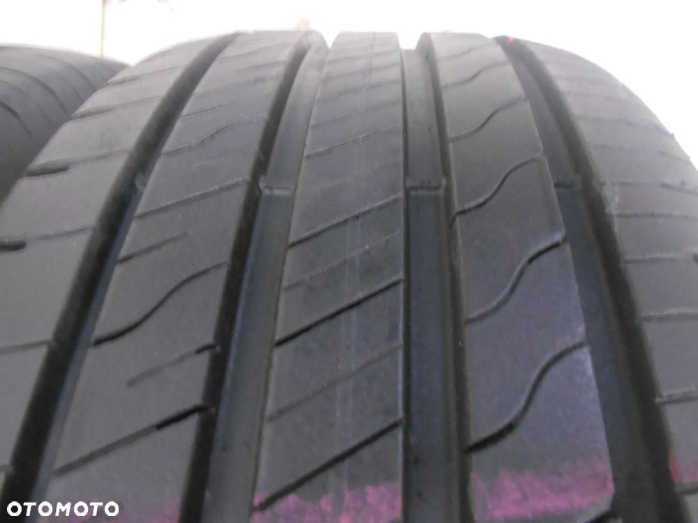 OPONY 225/45R17 GOODYEAR EFFICIENT GRIP PERFORMANCE 2 DOT 5021 7.7MM - 4