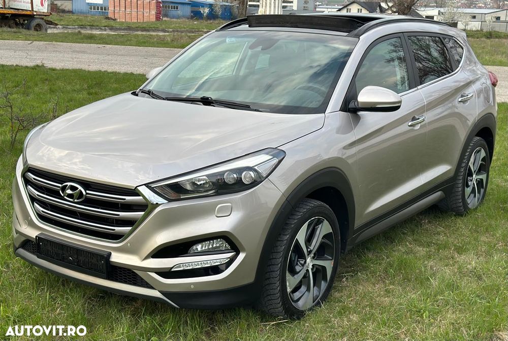 Hyundai Tucson 2.0 CRDI 4WD Automatik Style - 6