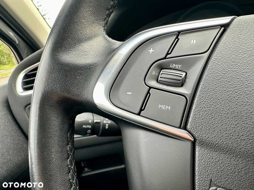 Citroën C4 PureTech 130 Stop & Start Exclusive - 33