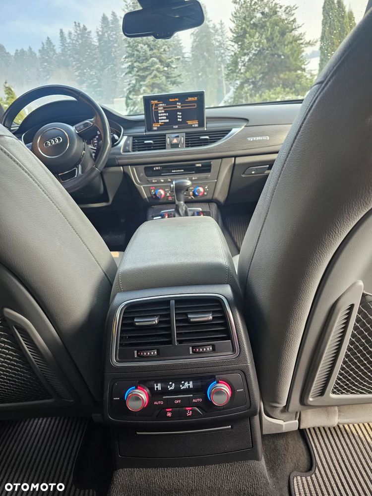 Audi A6 Allroad - 30