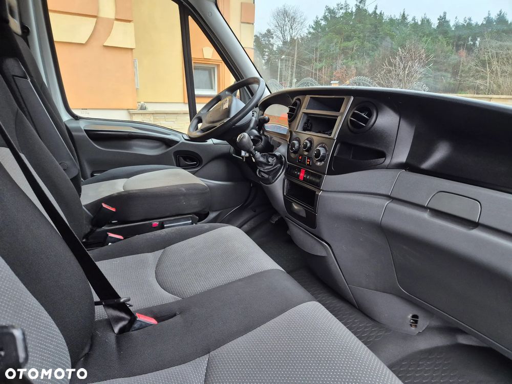 Iveco DAILY 35C15 KONTENER 4.20 WINDA  KLIMA - 14