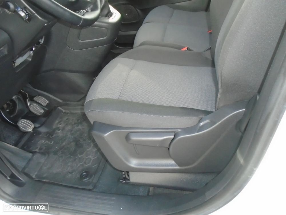 Peugeot PARTNER  LONGA-3 LUGARES 102 CV-NACIONAL-IVA DEDUTIVEL - 9