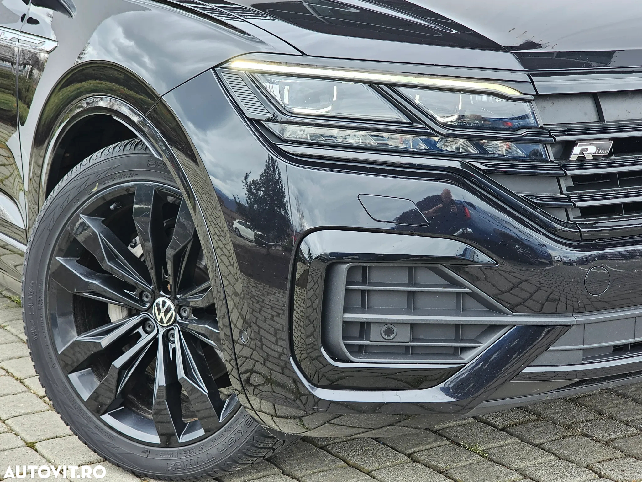 Volkswagen Touareg V6 TDI R-Style - 5