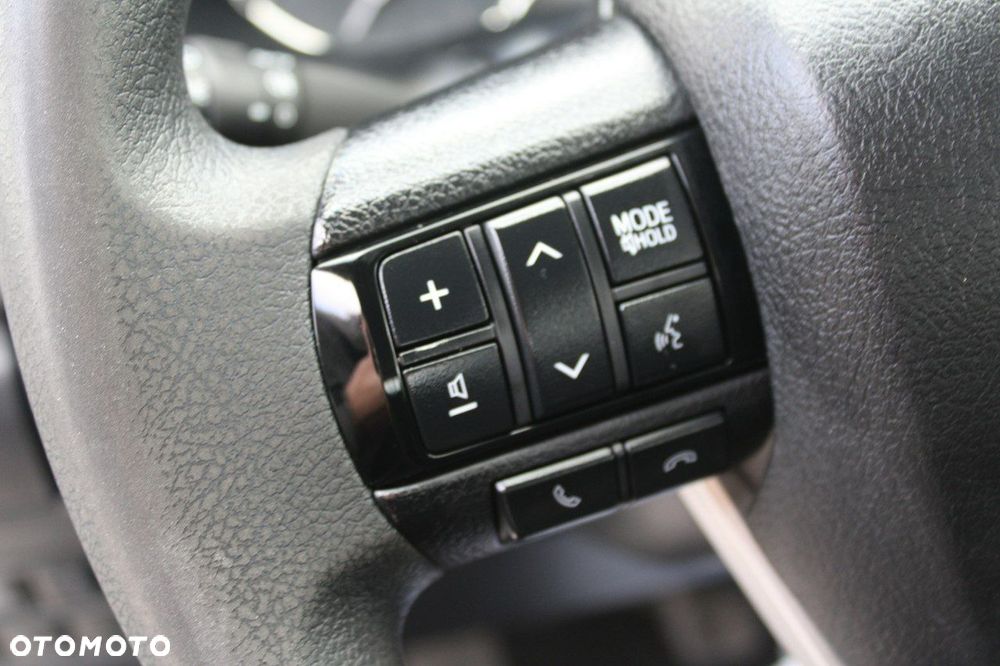 Toyota Hilux - 19
