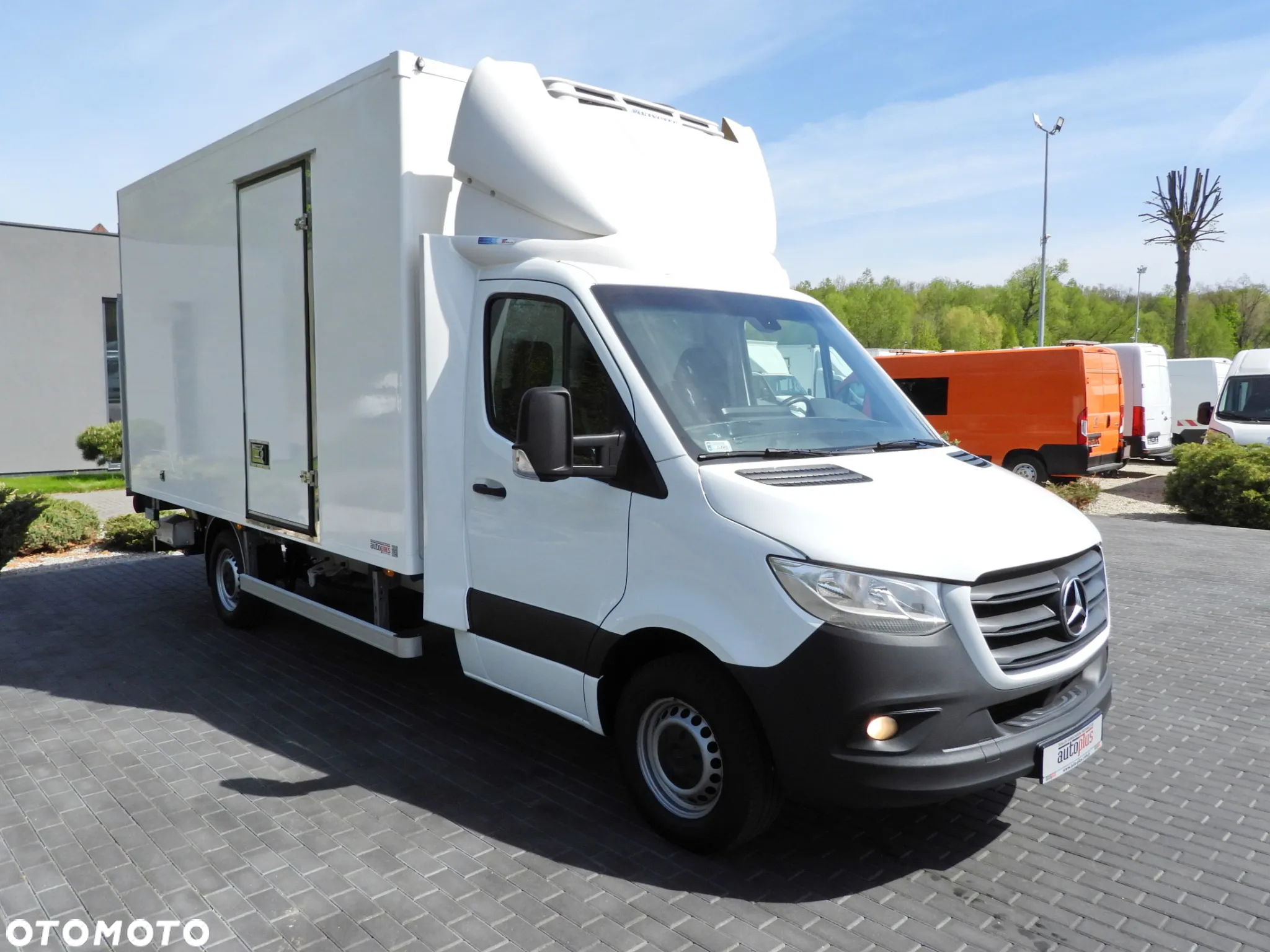 Mercedes-Benz SPRINTER 316 CHŁODNIA KONTENER 0*C WINDA 8 PALET TEMPOMAT PNEUMATYKA KLIMATYZACJA 160KM - 5