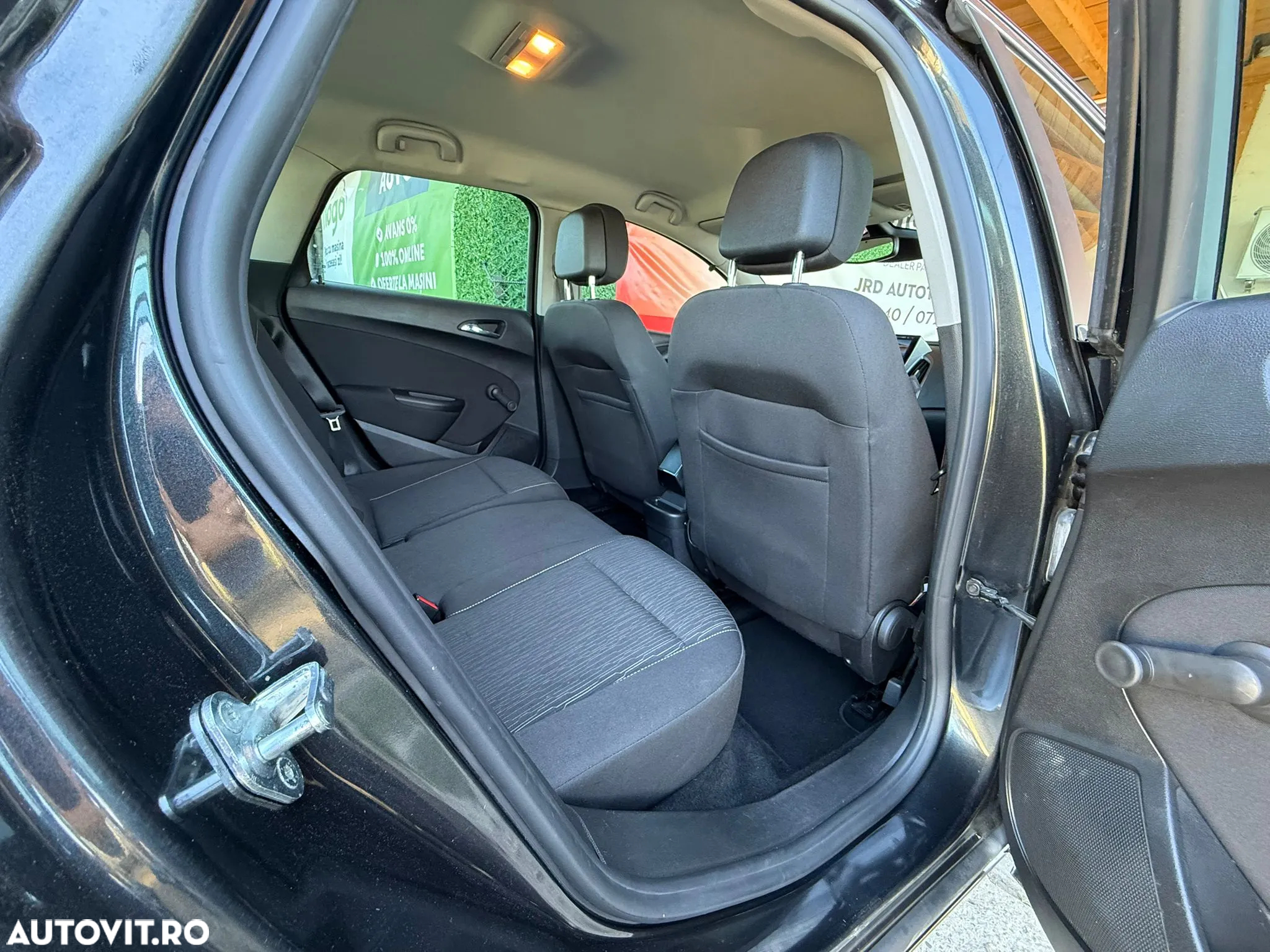 Opel Astra Sports Tourer 1.4 Turbo ECOTEC Drive - 18
