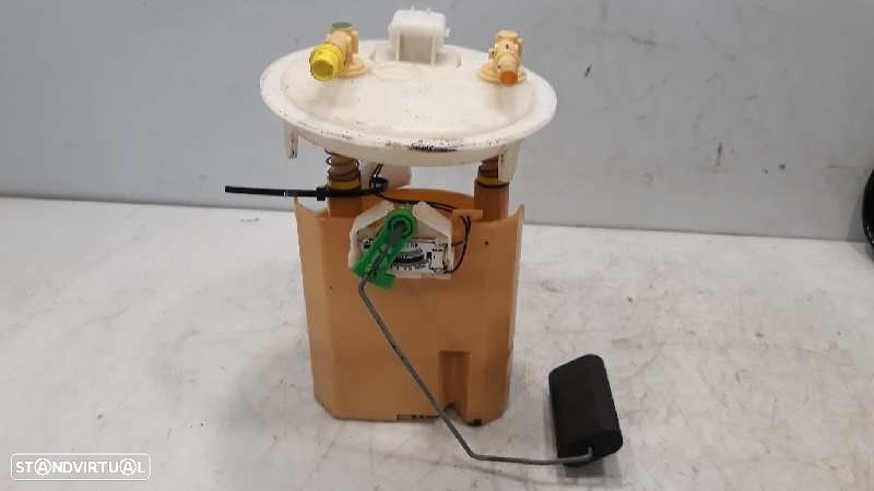 SENSOR DE COMBUSTÍVEL DACIA SANDERO 2010 - 2