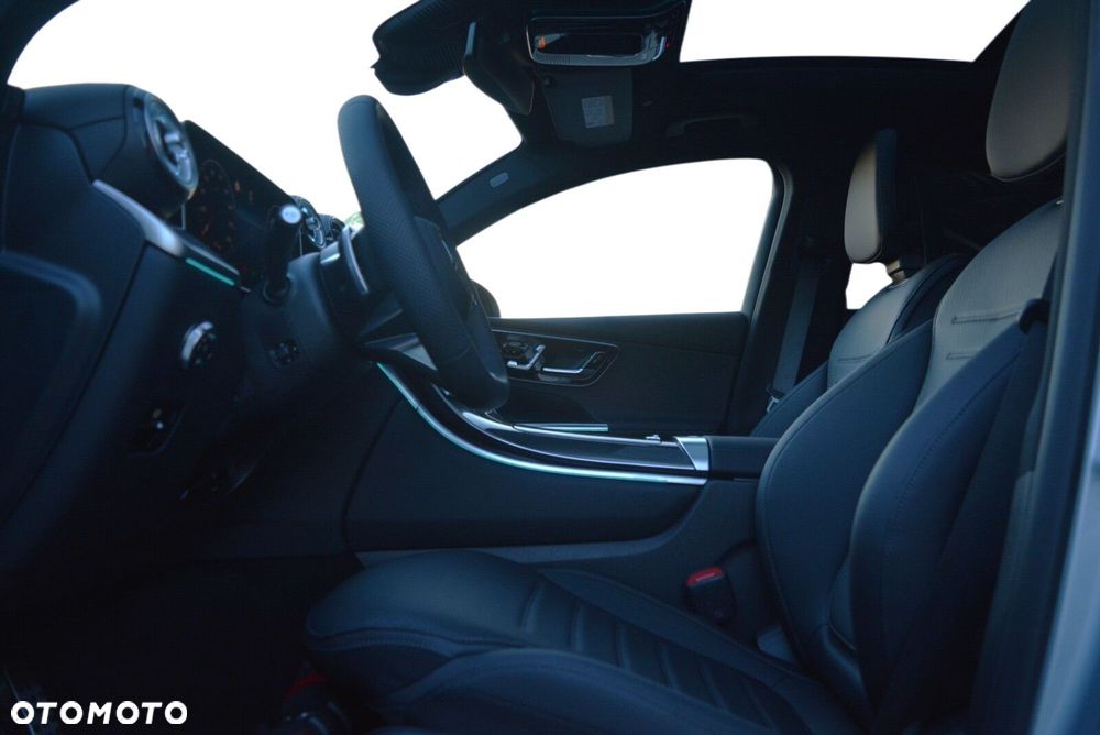 Mercedes-Benz GLC - 7