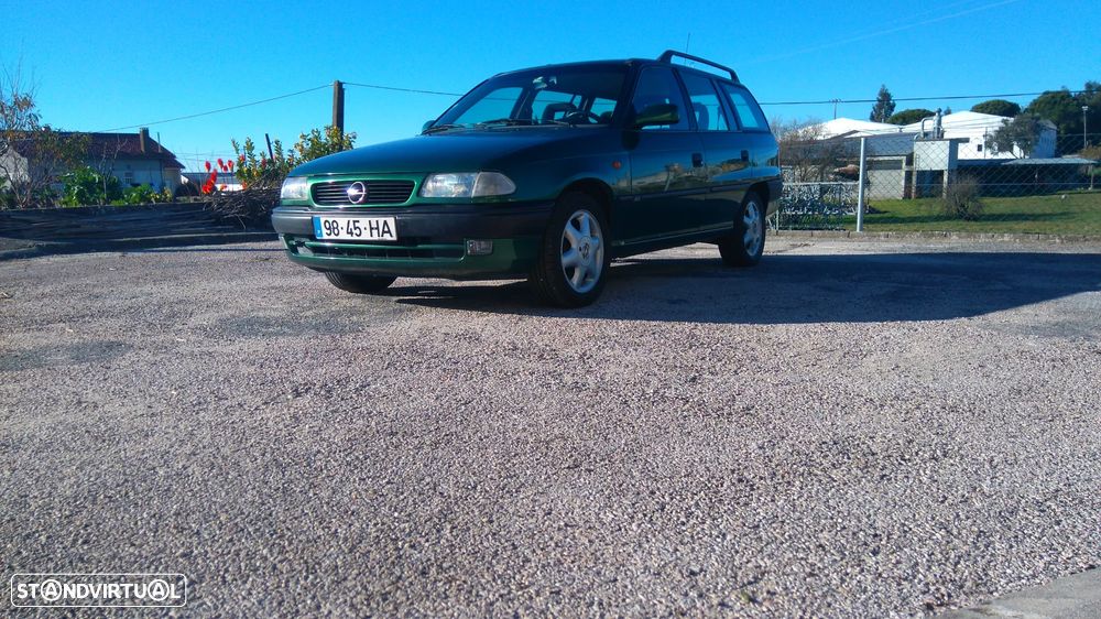 Opel Astra Caravan 1.4i 16V Club - 1