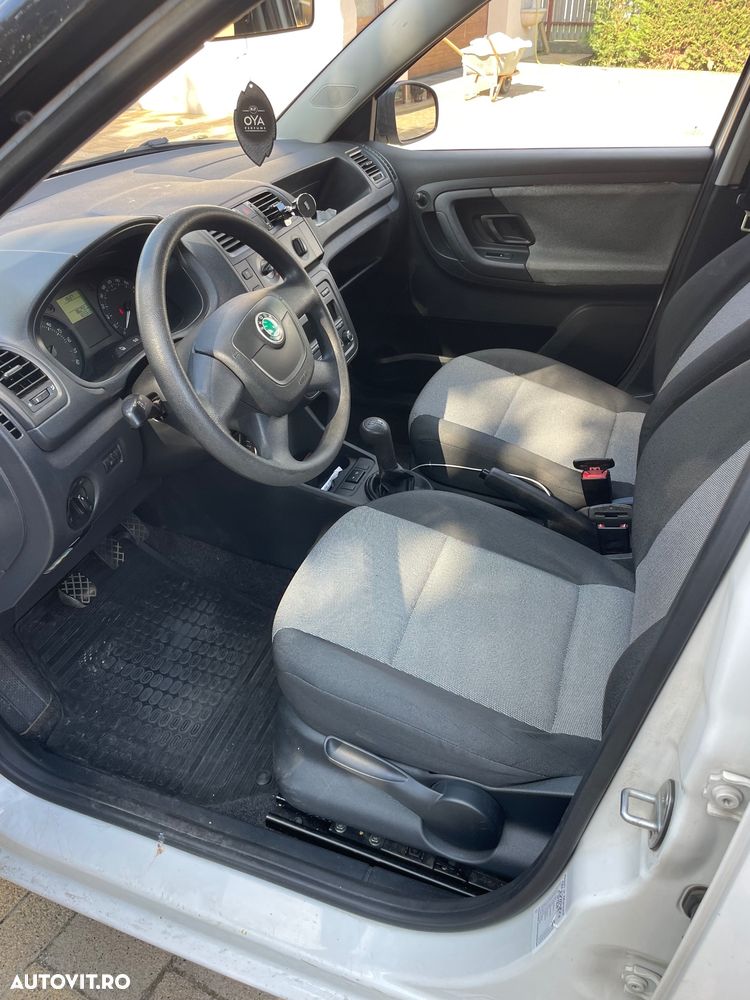 Skoda Fabia 1.6 TDI DPF Classic - 6