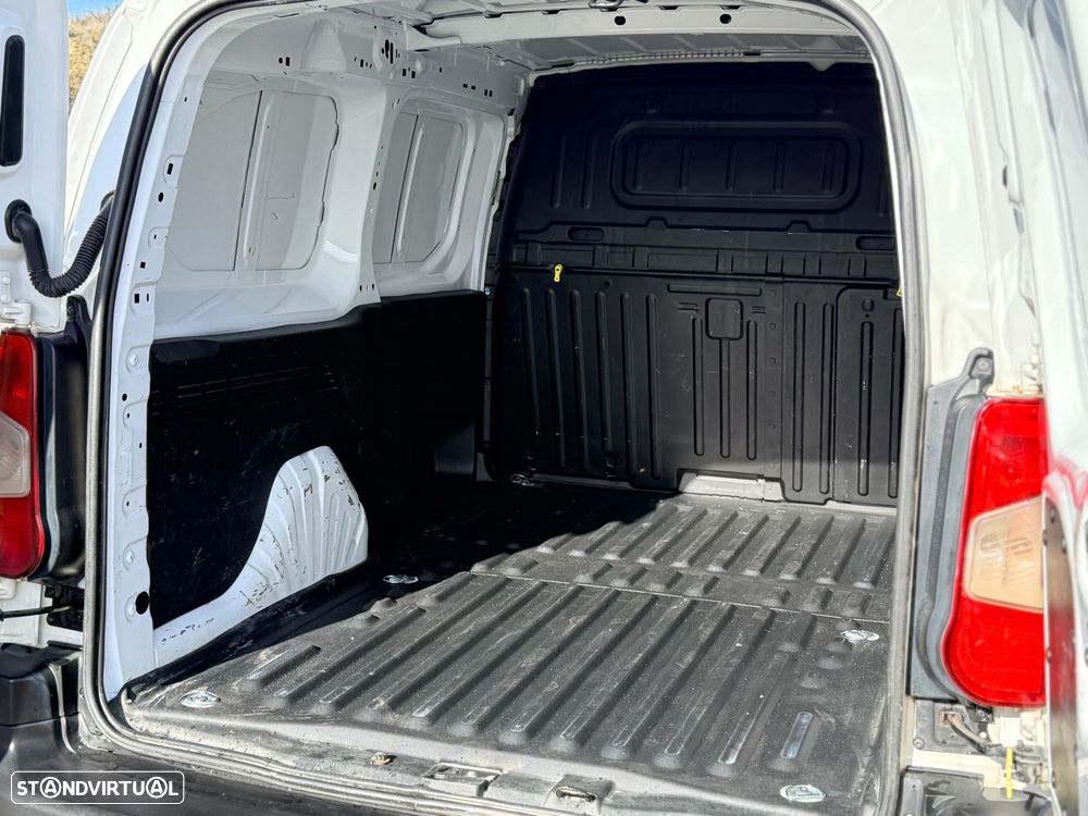 Peugeot Partner 1.5 BlueHDi Premium Longa - 14