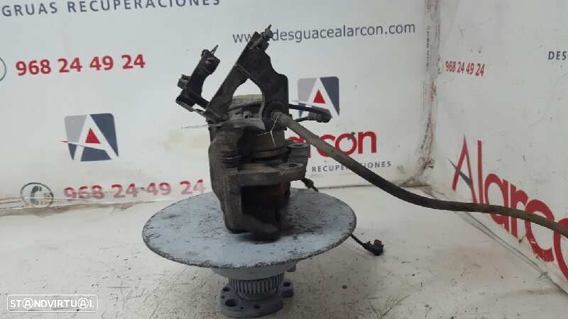 PINÇA DE TRAVÃO FRENTE DIREITA MERCEDES CLASE B (W245) 200 CDI (245.208) - 6