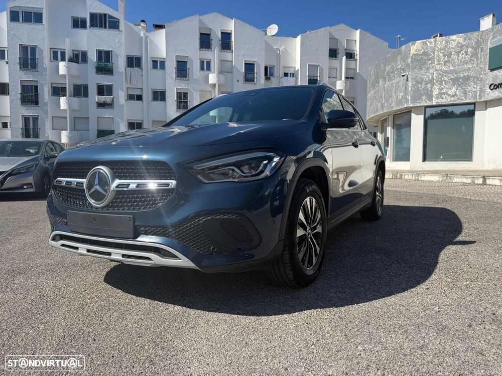 Mercedes-Benz GLA 250 e Progressive — fotografia 9