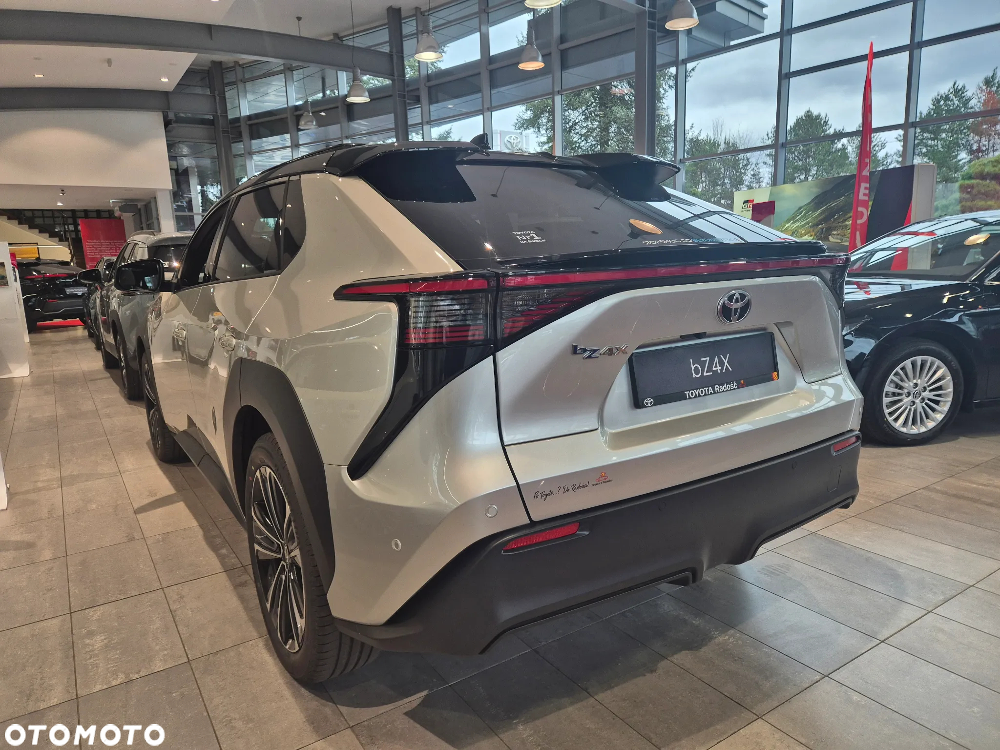 Toyota bZ4X 71.4kWh 4x4 Executive - 3