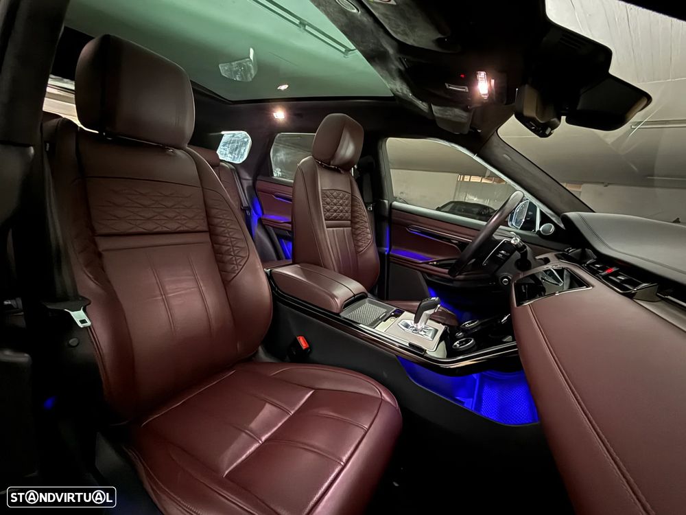 Land Rover Range Rover Evoque P300e Autobiography - 27