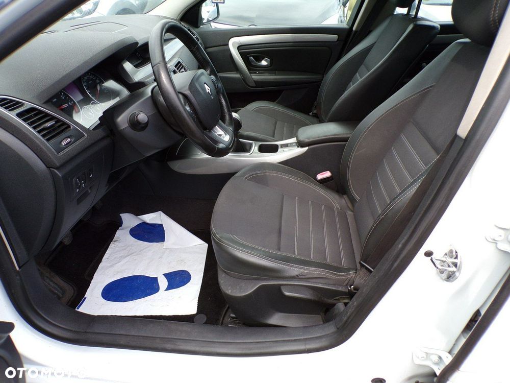 Renault Laguna - 19