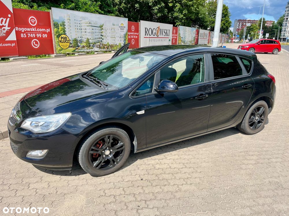 Opel Astra 1.4 Turbo Cosmo - 13
