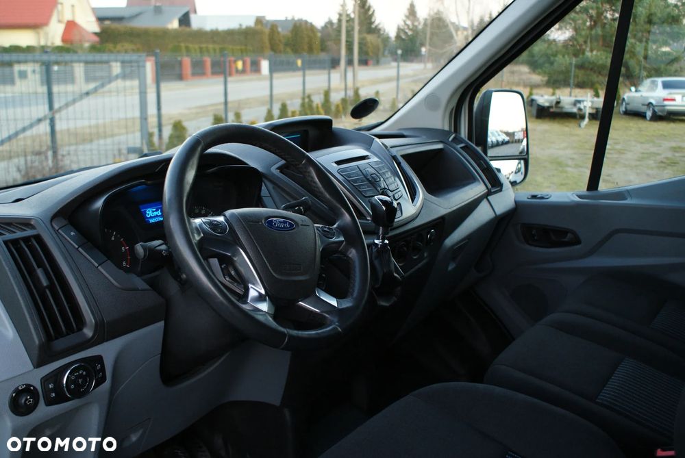Ford Transit - 10