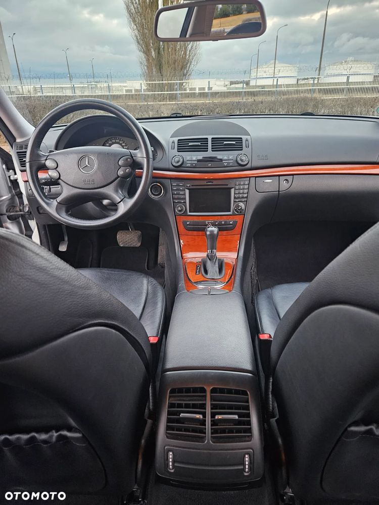 Mercedes-Benz Klasa E 280 CDI 4-Matic Avantgarde - 18