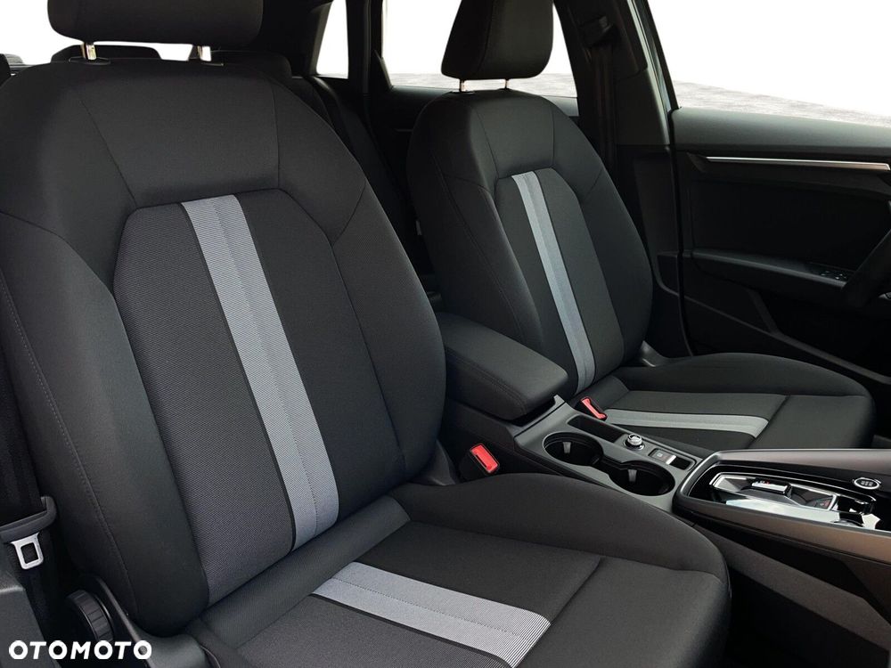Audi A3 Sportback - 15