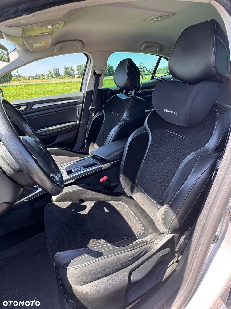 Renault Megane 1.5 dCi Limited EDC EU6 - 35