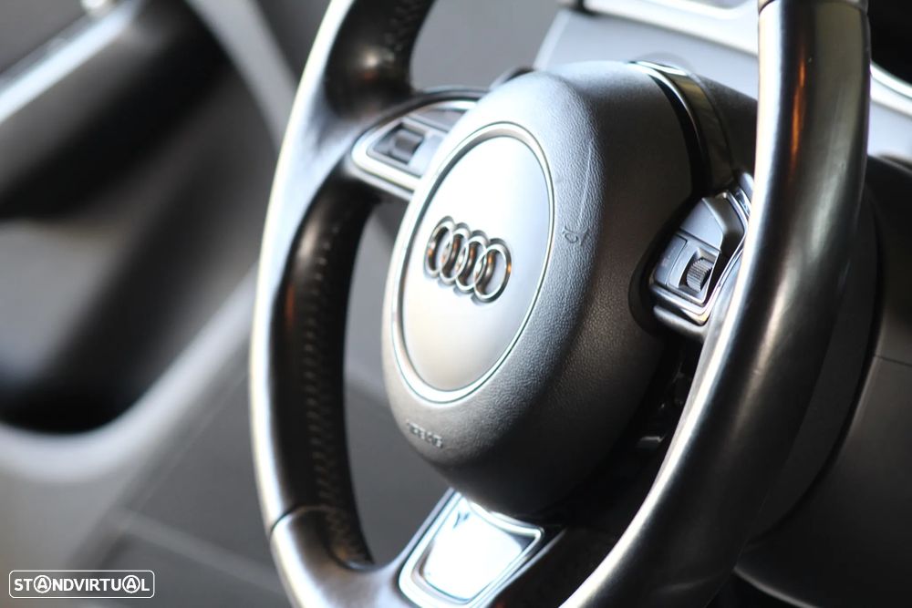 Audi A4 Avant 2.0 TDI DPF S line Sport Pack - 29