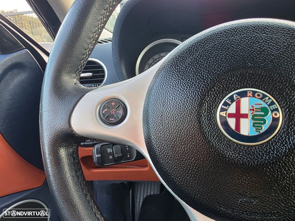 Alfa Romeo Brera 2.4 JTD Skyview - 21