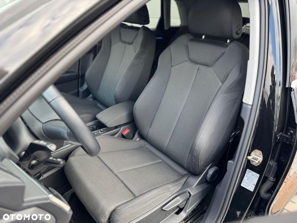 Audi Q3 35 TFSI Advanced S tronic - 24