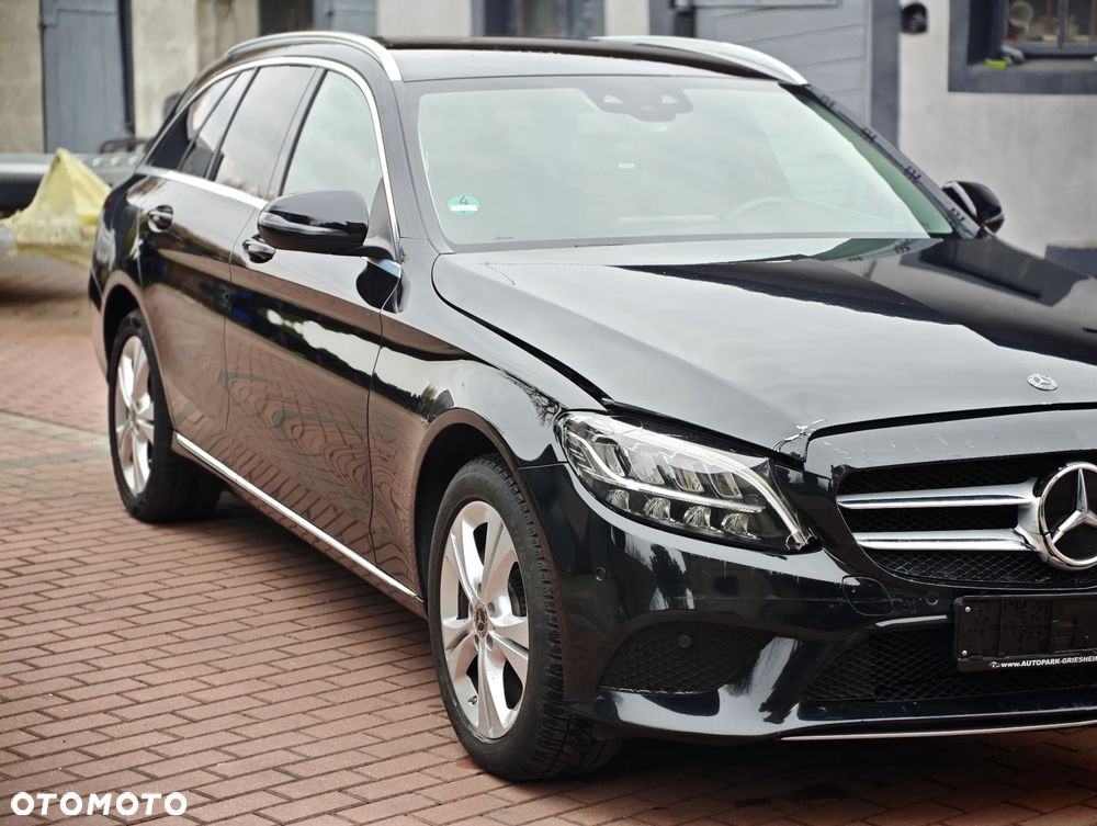 Mercedes-Benz Klasa C 220 d 9G-TRONIC Avantgarde - 29
